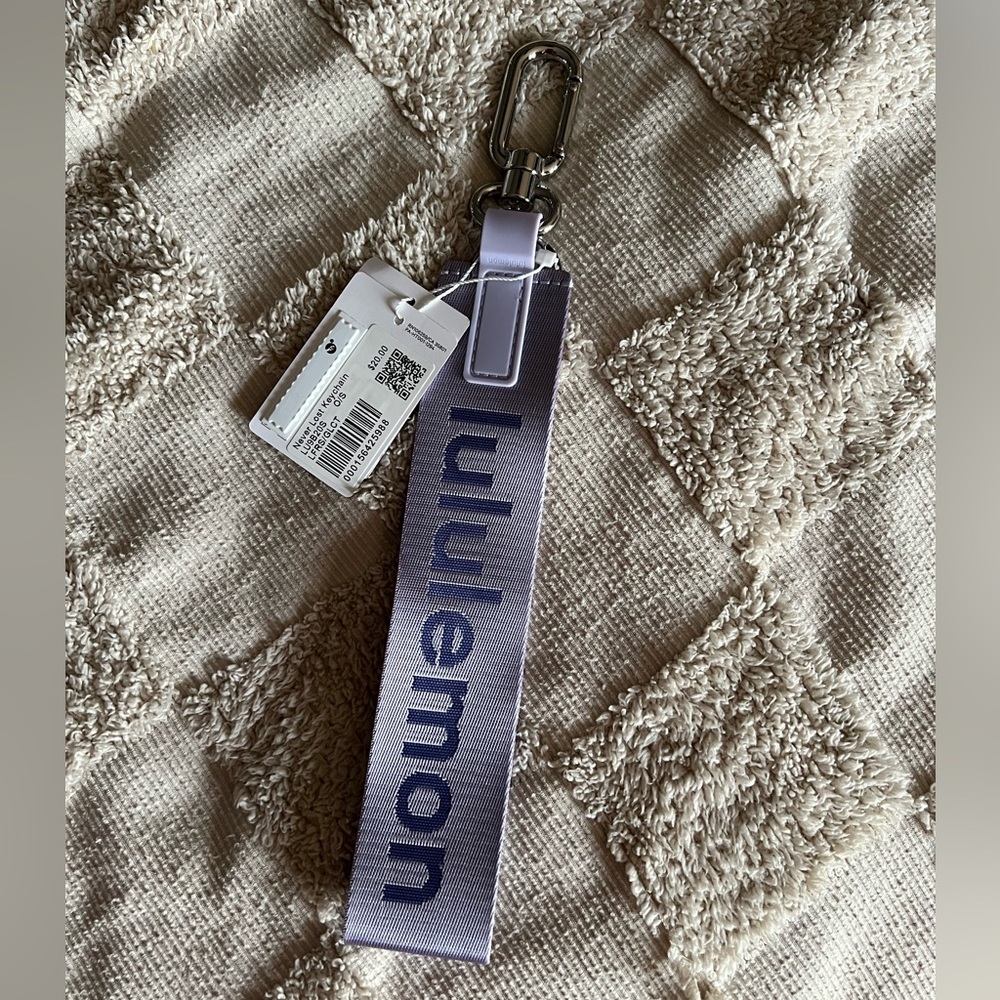 Lululemon Never Lost Keychain - Picture 3 of 5